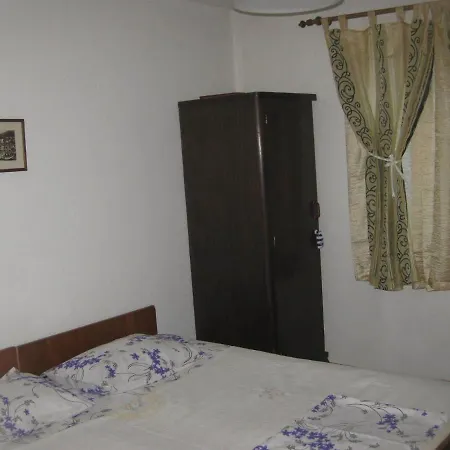 Nyaraló Holiday Veseli Vela Luka